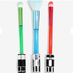 THE ABSOLUTELY HOLY GRAIL OF STAR WARS COLLECTORS ITEM- Lightsaber Brush Set